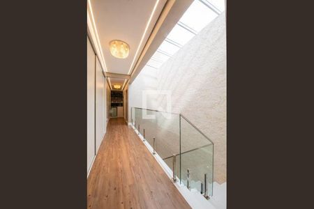 8_photo/94ceff623f.0bf895571deddd4a-ATLAS-384d2fcb-4ed1-4dca-8332-d865cb07bbd0.jpg de casa à venda com 4 quartos, 536m² em Adalgisa, Osasco