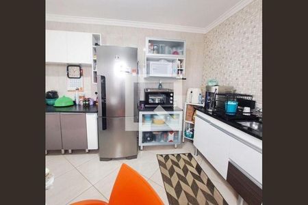 4_photo/94ceff648b.9d8fed69801cdea0-ATLAS-2d45b03d-284a-4e2f-8014-106a707b6f9f.jpg de casa à venda com 2 quartos, 82m² em Umuarama, Osasco