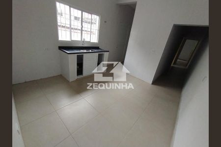 2_photo/94ceff6521.ceff8192393c33de-ATLAS-078dfb04-9a27-403b-bd27-32fff5e6244f.jpg de casa para alugar com 2 quartos, 60m² em Umuarama, Osasco