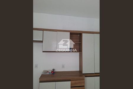 7_photo/94ceff6521.ceff8192393c33de-ATLAS-99cd933d-7bc2-4823-9d86-81b99beb3881.jpg de casa para alugar com 1 quarto, 40m² em Umuarama, Osasco