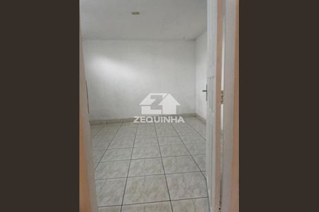 10_photo/94ceff65cf.ceff8192393c33de-ATLAS-e0303b3e-1871-4639-ba39-49a8db21289e.jpg de casa para alugar com 2 quartos, 10m² em Umuarama, Osasco