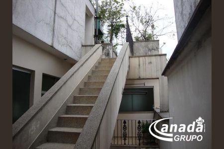 14_photo/94ceff69d5.f38e38137a2159e3-ATLAS-ea1ba798-da92-455f-a8e1-02248d5d5277.jpg de casa para alugar com 8 quartos, 220m² em Vila Campesina, Osasco
