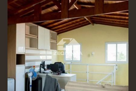 8_photo/94ceff6bbb.ceff8192393c33de-ATLAS-68853404-e449-4fa6-bf79-be22164086c6.jpg de casa à venda com 3 quartos, 420m² em Vila Campesina, Osasco