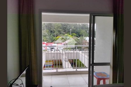 11_photo/94ceff6f09.ceff8192393c33de-ATLAS-0571e4ed-1bdc-4af0-bec4-d83dad5a5cfc.jpg de apartamento para alugar com 1 quarto, 10m² em Umuarama, Osasco