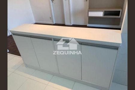 8_photo/94ceff6f09.ceff8192393c33de-ATLAS-a6dd0eb9-c612-405b-abc6-dca4ce92498d.jpg de apartamento à venda com 1 quarto, 38m² em Umuarama, Osasco