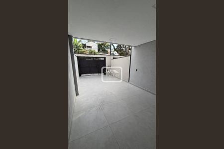 7_photo/94ceff7171.f0d246bad4da1cd5-ATLAS-54752d7f-0217-43f8-8372-4e2ded0d9ee3.jpg de casa de condomínio à venda com 3 quartos, 115m² em Bela Vista, Osasco