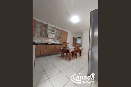 5_photo/94ceff7455.94eccd8fc9add72f-ATLAS-3d60fe02-7afc-45d0-9fac-8dffab76d673.jpg de casa à venda com 4 quartos, 207m² em Cipava, Osasco