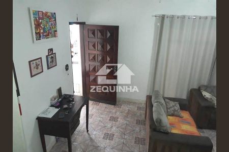 7_photo/94ceff7b27.ceff8192393c33de-ATLAS-2aa4e41c-6de6-47aa-b1d1-8bb367f1522b.jpg de casa à venda com 4 quartos, 267m² em Umuarama, Osasco