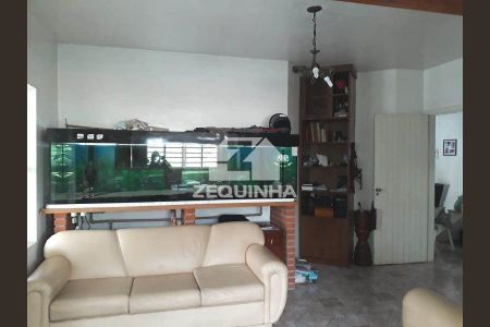 16_photo/94ceff7b27.ceff8192393c33de-ATLAS-96b6ce4d-d74b-4096-ba21-4045b460fd61.jpg de casa para alugar com 4 quartos, 267m² em Umuarama, Osasco