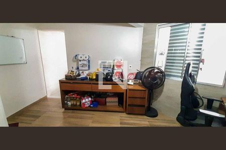 7_photo/94ceff7d69.821bca6a381fcd78-ATLAS-31c2b104-846e-4e9e-bc3c-707f8660b793.jpg de casa à venda com 6 quartos, 216m² em Jardim D'abril, Osasco