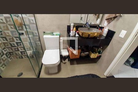 10_photo/94ceff7d69.821bca6a381fcd78-ATLAS-3ab095a2-4c5f-45a5-a267-d0a166d2d90b.jpg de casa à venda com 6 quartos, 216m² em Jardim D'abril, Osasco