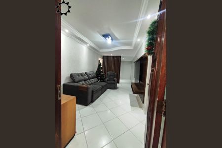 7_photo/94ceff7d75.505a1702da06c231-ATLAS-0b2bc428-4f0b-461d-a90a-39ca0d6a2b4c.jpg de casa para alugar com 4 quartos, 216m² em Jardim D'abril, Osasco