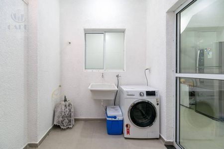 11_photo/94ceff7de5.e78af4347df02686-ATLAS-c06fc7f9-eb48-4f02-a3e7-1ebeec96bfa9.jpg de casa à venda com 2 quartos, 85m² em Jardim D'abril, Osasco