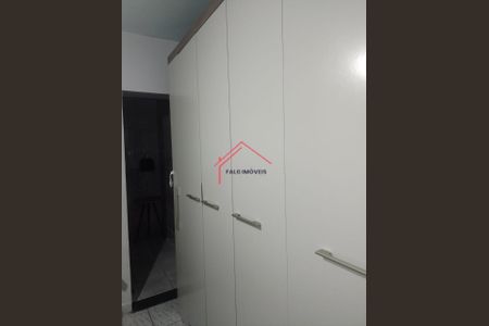 8_photo/94ceff84a1.35cb2562ae28c182-ATLAS-4b250877-9a81-44d2-9043-e1bc1bce4fbc.jpg de casa à venda com 4 quartos, 140m² em Jaguaribe, Osasco