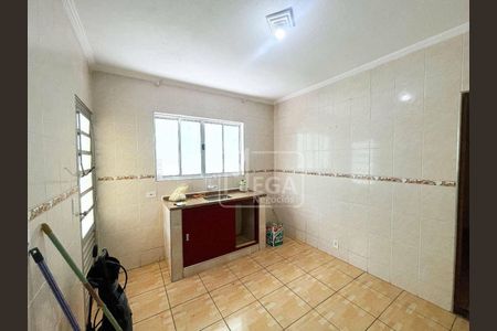 10_photo/94ceff876f.c8c3ceaa86d4c30d-ATLAS-f2bdf415-8161-4528-98fc-e06df9bab4d1.jpg de casa à venda com 2 quartos, 70m² em Bussocaba, Osasco