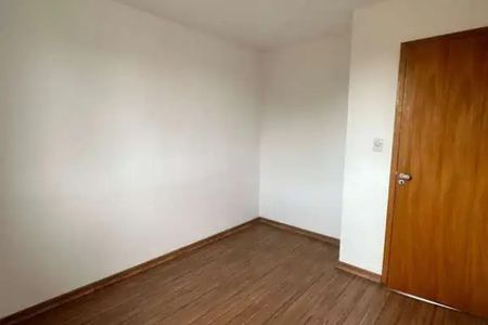 6_photo/94ceff8811.ceff8192393c33de-ATLAS-b24ee3b8-e61f-48a7-8ad8-b0c854b6a6a3.jpg de casa à venda com 2 quartos, 90m² em Veloso, Osasco