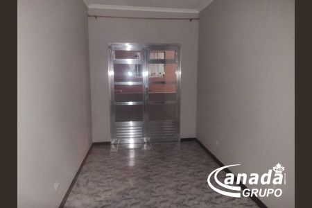 1_photo/94ceff8a03.a5af1254ab8491e6-ATLAS-02259199-3f57-42ed-b66e-9dd280623bf1.jpg de casa para alugar com 3 quartos, m² em Jardim Sao Victor, Osasco