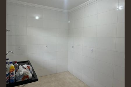 3_photo/94ceff8b2b.ceff8192393c33de-ATLAS-2f714554-844b-4e56-a009-8c817fcb6ea1.jpg de casa à venda com 2 quartos, m² em Veloso, Osasco