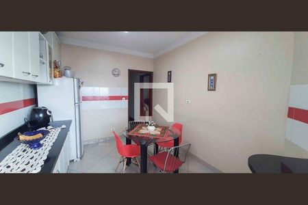 43_photo/94ceff8b3f.5138e2b24b90eb69-ATLAS-2f0f1f01-d7e1-4e0b-a3a1-71e3953625d6.jpg de casa à venda com 2 quartos, 300m² em Veloso, Osasco