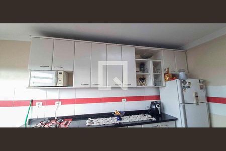 45_photo/94ceff8b3f.5138e2b24b90eb69-ATLAS-8fa3a2c8-a8eb-4e3b-a729-2e781030ba9a.jpg de casa à venda com 2 quartos, 300m² em Veloso, Osasco