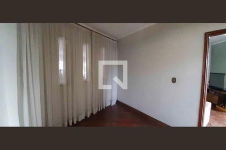 11_photo/94ceff8b3f.5138e2b24b90eb69-ATLAS-b72004a4-1dee-4421-9b01-2c3527982b9e.jpg de casa à venda com 2 quartos, 300m² em Veloso, Osasco