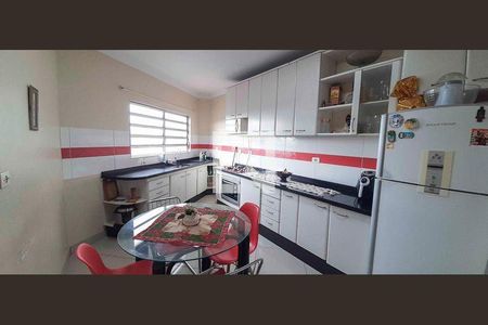 41_photo/94ceff8b3f.5138e2b24b90eb69-ATLAS-d7631f6a-b49a-4905-8ff8-9bde5b7e8568.jpg de casa à venda com 2 quartos, 300m² em Veloso, Osasco