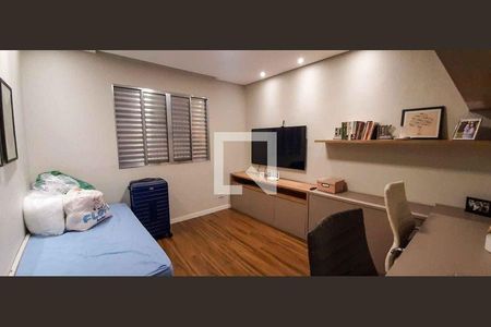 43_photo/94ceff8ce1.66fcc92b62920e23-ATLAS-6647e9be-9b26-4a02-bab7-a8c4c677f0ad.jpg de casa à venda com 4 quartos, 480m² em Veloso, Osasco