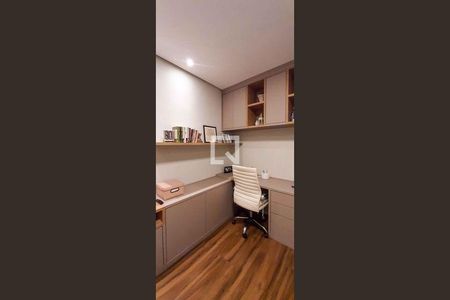 46_photo/94ceff8ce1.66fcc92b62920e23-ATLAS-93de68ca-cffc-4762-b8b2-3004e1d5601f.jpg de casa à venda com 4 quartos, 480m² em Veloso, Osasco