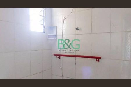 2_photo/94ceff8da3.b8c4f165c1f119ea-ATLAS-dbd1178b-7d18-42a4-a0ea-4f519f77faa2.jpg de casa à venda com 2 quartos, 65m² em Veloso, Osasco