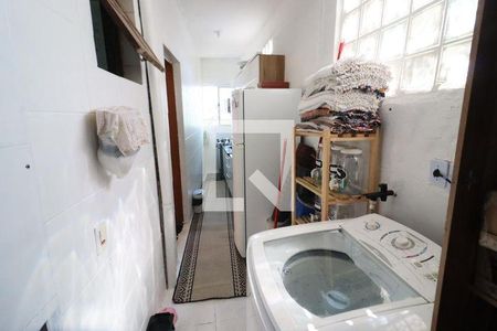 38_photo/94ceff94bf.46ae6cbe0761d4fa-ATLAS-a2170f04-b6ea-40f1-80dc-e868c8074618.jpg de casa à venda com 6 quartos, 293m² em Padroeira, Osasco
