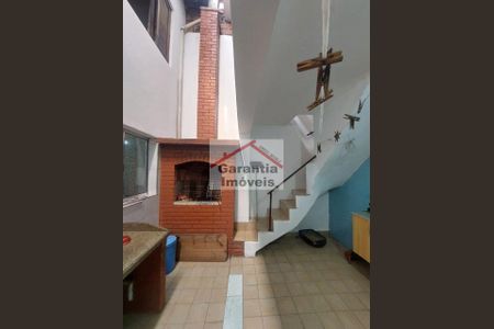 7_photo/94ceff97d9.9de6362a168616a9-ATLAS-bace2e7a-6798-4281-b414-8d05565d8f21.jpg de casa para alugar com 3 quartos, 170m² em Vila Yolanda, Osasco