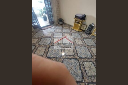 6_photo/94ceff97d9.9de6362a168616a9-ATLAS-e94ddfbb-8861-4d91-a18a-124f8f2ecf13.jpg de casa para alugar com 3 quartos, 170m² em Vila Yolanda, Osasco