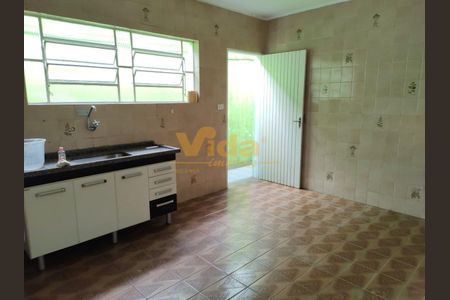 5_photo/94ceffa11f.0abb473e952761da-ATLAS-3bb63979-d95b-41f0-8bee-5a1ad6d5ac59.jpg de casa para alugar com 3 quartos, 125m² em Jardim das Flores, Osasco