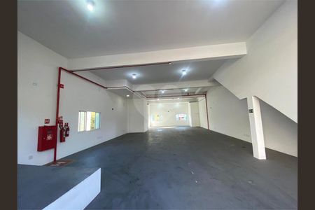 9_photo/94ceffa817.5955ad7459482dc1-ATLAS-fa19f7d3-2c01-4557-8af9-62283ddc9b5c.jpg de casa para alugar com 0 quarto, 220m² em Vila Osasco, Osasco