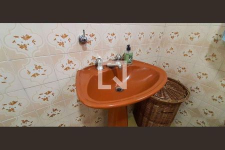 6_photo/94ceffa8b7.1bb529b01f5e602e-ATLAS-3a6c4df5-3605-4254-a8e4-9f1e2a681307.jpg de casa à venda com 4 quartos, 200m² em Jardim das Flores, Osasco