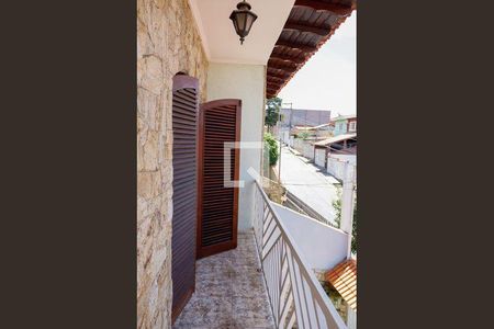 20_photo/94ceffa92f.828c431c7d69c527-ATLAS-78f0d20c-9e4c-404e-8fff-b1bd58e1956d.jpg de casa à venda com 3 quartos, 221m² em Jardim das Flores, Osasco