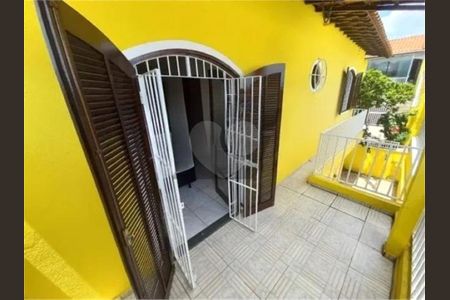 2_photo/94ceffa937.ceff8192393c33de-ATLAS-17fbb2db-39a2-4901-83c4-e4ab0cf4c372.jpg de casa à venda com 3 quartos, 147m² em Jardim das Flores, Osasco