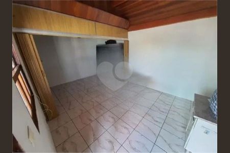 10_photo/94ceffa937.ceff8192393c33de-ATLAS-49b20148-1c19-4794-b728-937d36f55a96.jpg de casa à venda com 3 quartos, 147m² em Jardim das Flores, Osasco