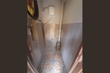 8_photo/94ceffa937.ceff8192393c33de-ATLAS-528ce9c4-3c0c-4e2c-9f43-71c4a5bc1b3c.jpg de casa à venda com 3 quartos, 147m² em Jardim das Flores, Osasco