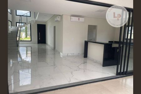 3_photo/94ceffa93b.2f15d505e37c7ac5-ATLAS-7658f05a-d265-41c0-b5a0-a4456a4e46cd.jpg de casa de condomínio à venda com 3 quartos, 252m² em Jardim das Flores, Osasco