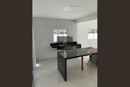 6_photo/94ceffa93d.ceff8192393c33de-ATLAS-a4ec0db6-8e76-4078-b12d-38be4a7749ab.jpg de casa de condomínio à venda com 3 quartos, 300m² em Jardim das Flores, Osasco