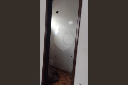 7_photo/94ceffa9f3.9612c2c0390caf5f-ATLAS-90b50a61-b3ee-47f6-a42b-ac9eb98fa2c4.jpg de casa à venda com 4 quartos, 196m² em Centro, Osasco