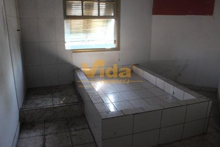 13_photo/94ceffacd5.9662bfa7a004167d-ATLAS-be901e02-185e-4115-b9a8-8fe046208f64.jpg de casa para alugar com 6 quartos, 360m² em Vila Yara, Osasco