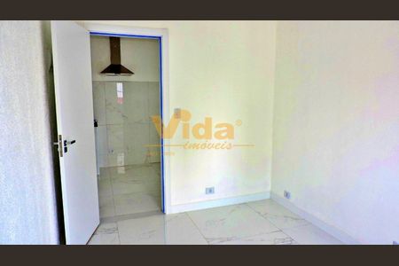 9_photo/94ceffadcf.94cacd11540bb35e-ATLAS-d9ccbad2-e6cf-42a2-aff7-05c34de3fc46.jpg de apartamento para alugar com 2 quartos, 40m² em Km 18, Osasco
