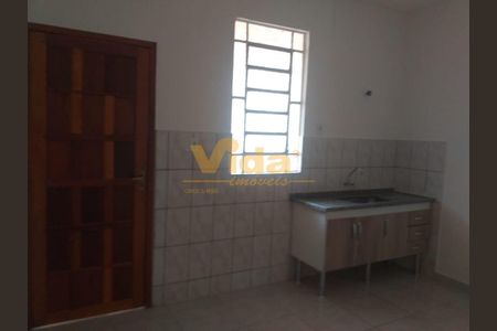 13_photo/94ceffae63.f90d1e514ded60bc-ATLAS-19a89285-a814-4ef1-9993-59acd6f24e5b.jpg de casa para alugar com 1 quarto, 55m² em Km 18, Osasco