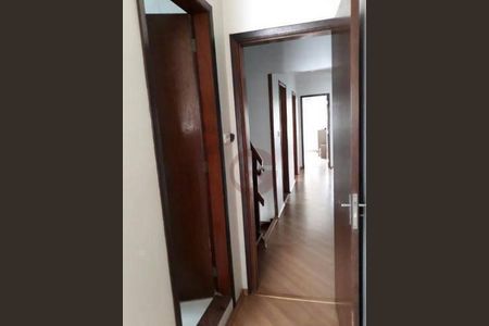 9_photo/94ceffaf93.c3b9fb60c1df5c5a-ATLAS-e57ea68c-a57a-4ce2-88a1-200c8482c58c.jpg de casa à venda com 3 quartos, 280m² em Jardim das Flores, Osasco