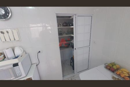 17_photo/94ceffb069.210363f7da379e19-ATLAS-c09e67f4-e2d7-485d-be28-9f09119984af.jpg de casa para alugar com 4 quartos, 175m² em Jardim das Flores, Osasco