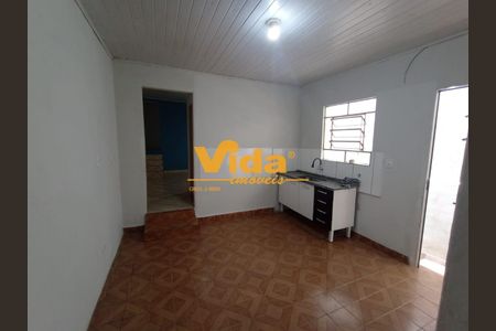 14_photo/94ceffb1ed.aef4de6394ba8e6d-ATLAS-638575de-c754-4c5a-8261-d476fa9f321b.jpg de casa para alugar com 1 quarto, 60m² em Jardim das Flores, Osasco