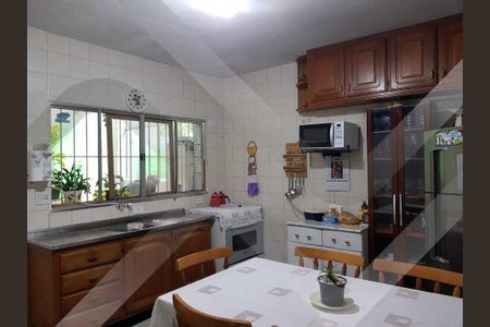 8_photo/94ceffb29d.4cea1a0b3f6bbd2f-ATLAS-872ffb43-e607-4c74-9f16-65b709e9c022.jpg de casa à venda com 3 quartos, 303m² em Km 18, Osasco