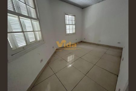 4_photo/94ceffb4bf.598c66e7e5047e83-ATLAS-fb4f697a-83c4-4265-8ac3-e949015633b5.jpg de casa para alugar com 2 quartos, 100m² em Km 18, Osasco